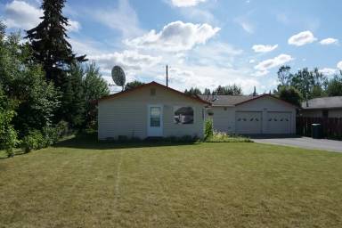 Main picture of 3320 E 42nd Ave