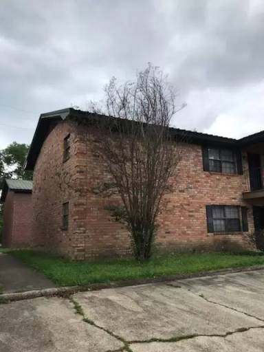 Main picture of 347 Watson Rd