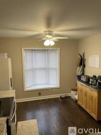 Main picture of 206 Bell Ringer Ct