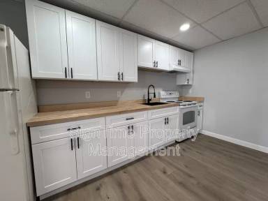 Main picture of 225 Jonathan St