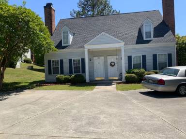 Main picture of 1280 Hulon Cir