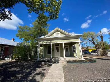 Main picture of 803 Rivas St
