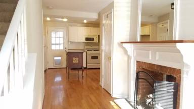 Main picture of 137 W All Saints St