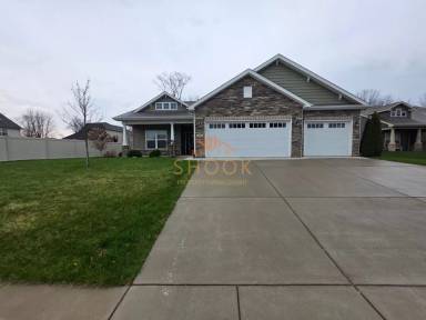 Main picture of 2121 Mondavi Blvd