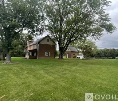 Main picture of 4398 Williamsport Pike