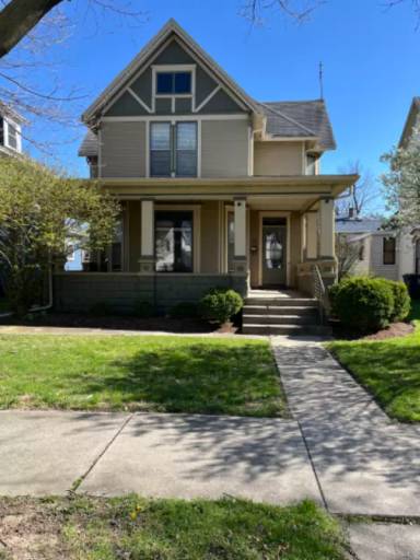 Main picture of 806 Columbia Ave