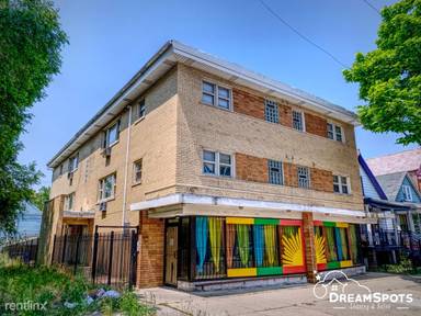 Main picture of 8216 S Exchange Ave