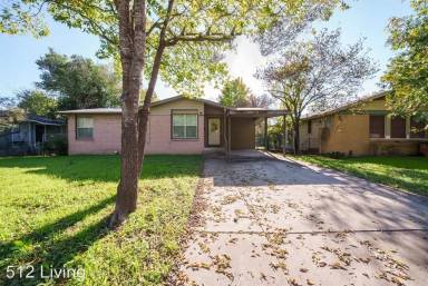 Main picture of 1403 Broadmoor Dr