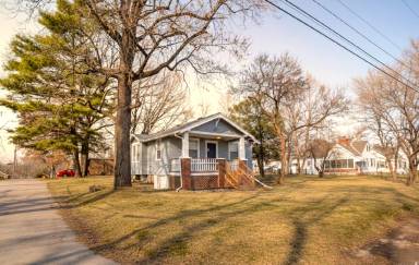 Main picture of 3728 N Bales Ave