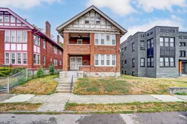 Main picture of 1666 Franklin Ave