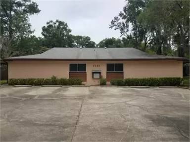 Main picture of 2346 SW 34th Pl