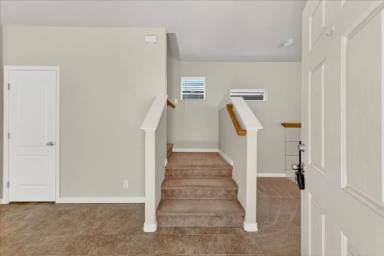 Main picture of 1509 S Euclid Ave