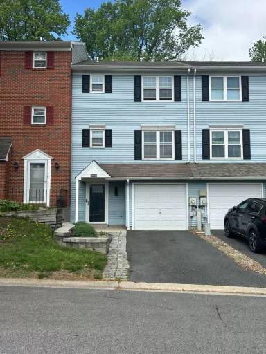Main picture of 5059 E Woodmill Dr