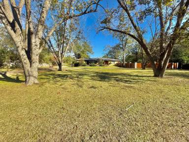 Main picture of 2008 Longview Dr