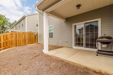 Main picture of 673 Aberdeen Cir