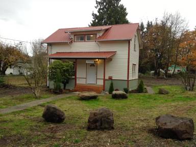 Main picture of 1806 2nd St SE