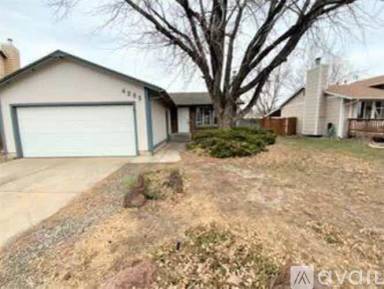 Main picture of 634 Naples Way