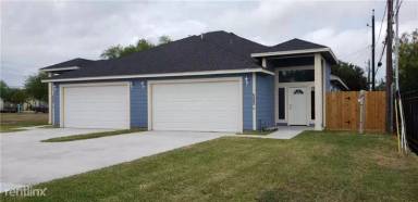 Main picture of 6402 Williams Dr