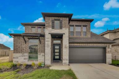 Main picture of 14400 Kira Ln