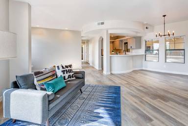 Main picture of Via Sherman Oaks