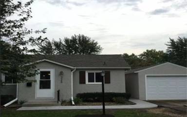 Main picture of 326 7th Ave W