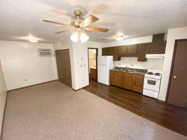 Main picture of 1030 E Court St