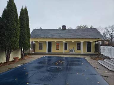 Main picture of 151 Hayden Rowe St