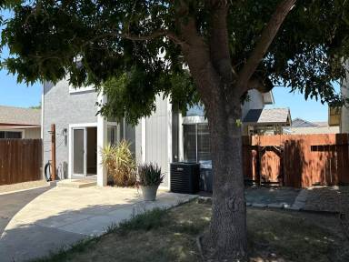 Main picture of 239 Almondtree Ln