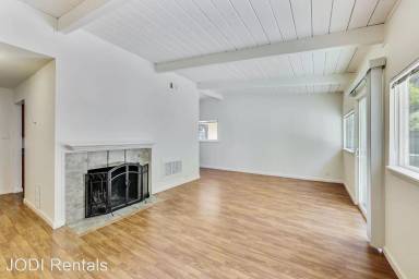 Main picture of 1006 Meadow Ave