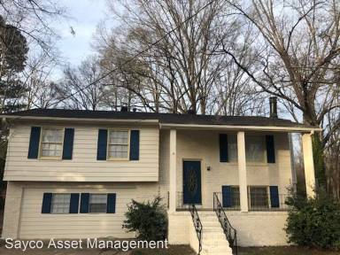 Main picture of 412 Gene Reed Rd
