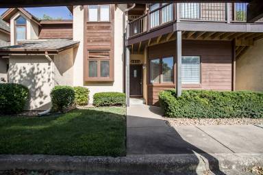 Main picture of 4800 Horton St