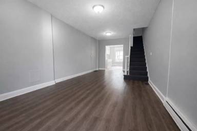 Main picture of 514 N Curley St