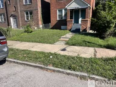 Main picture of 4149 E Lexington Ave
