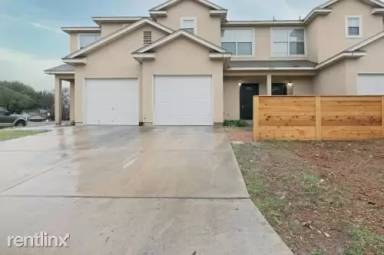 Main picture of 7803 Kingsbury Way
