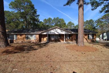 Main picture of 503 Peg Wen Blvd