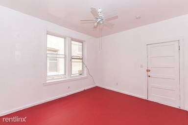 Main picture of 948 N Damen Ave