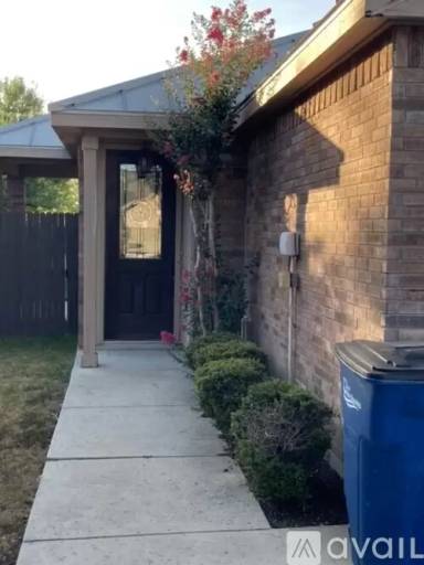 Main picture of 221 Anne Louise Dr