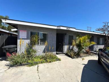 Main picture of 8609 Rose St