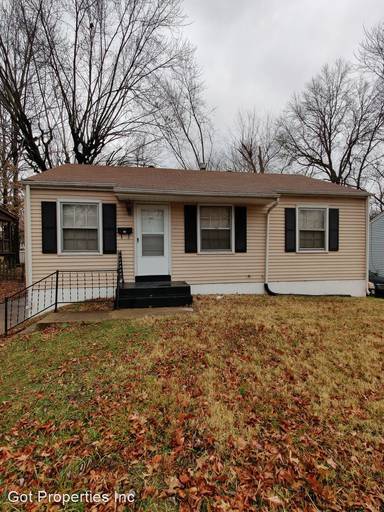 Main picture of 417 Caithness Rd