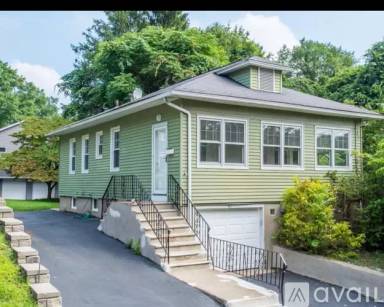Main picture of 47 Macfarlan Ave