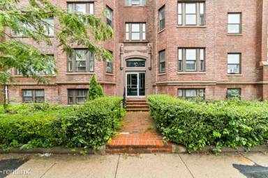Main picture of 108 Washington St