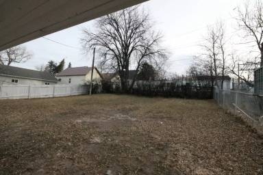 Main picture of 615 11th St N