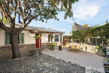 Main picture of 4993 Twining St
