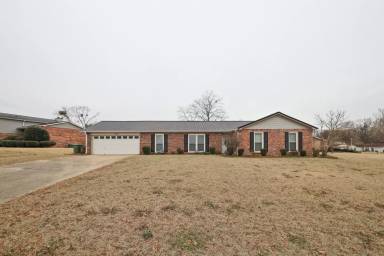 Main picture of 7515 Logan Dr SW