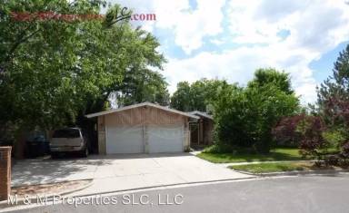 Main picture of 2708 E Grandview Dr