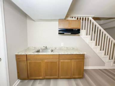Main picture of 1206 Quo Ave