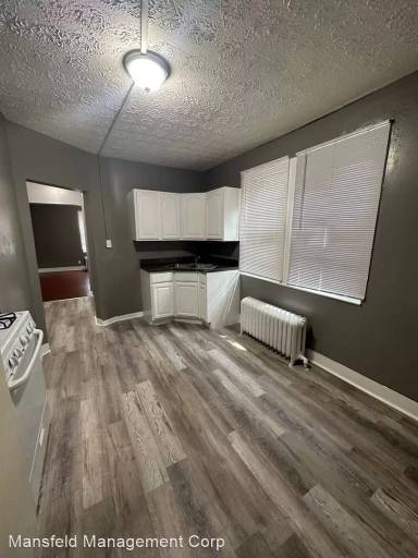 Main picture of 121 Zion St