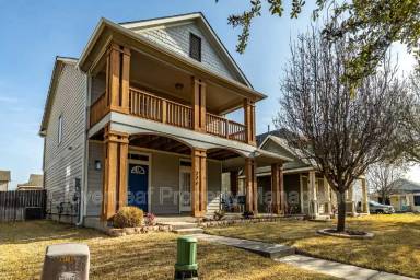 Main picture of 236 Newberry Trl