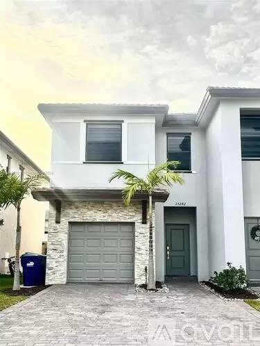 Main picture of 25282 SW 108th Ave