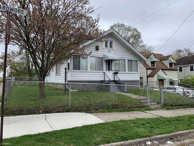 Main picture of 96 N Ardmore St
